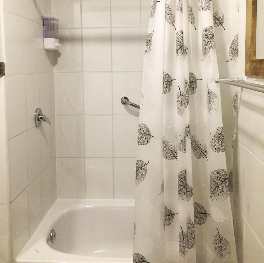 Hostal Esquina Patagonica コイハイケ エクステリア 写真
