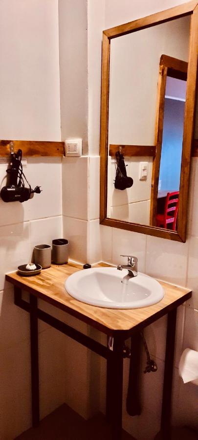Hostal Esquina Patagonica コイハイケ エクステリア 写真