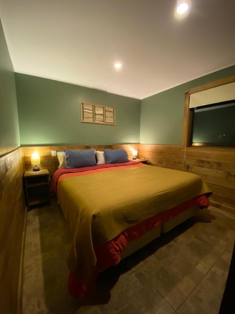 Hostal Esquina Patagonica コイハイケ エクステリア 写真